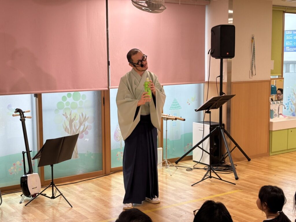 尺八をペットボトルに替えて吹いてみよう